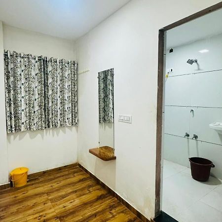 Patel Hotel & Guest House Shanor Exterior foto